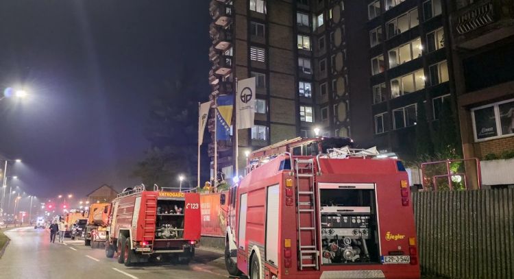 Incendio en residencia de adultos mayores en Bosnia deja al menos 10 muertos