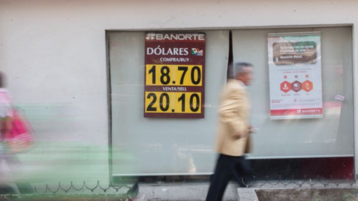 Peso avanza ante menor nerviosismo internacional