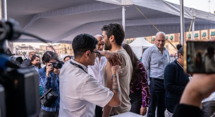 Instalan módulo de vacunación contra Covid, sarampión y tétanos en el Zócalo