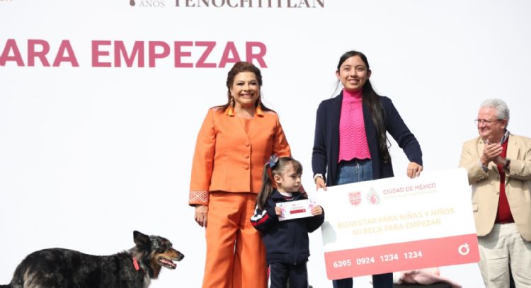 Entregan 40 mil apoyos del programa Mi Beca para Empezar en la CDMX