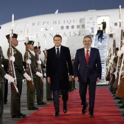 Emmanuel Macron llega a México; sostendrá una reunión con Sheinbaum en Palacio Nacional