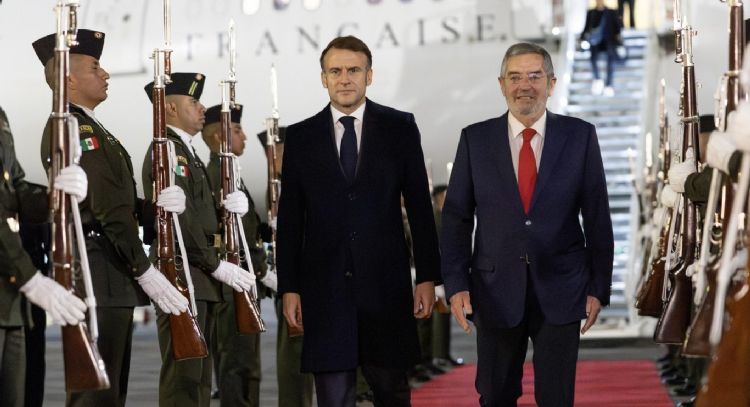 Emmanuel Macron llega a México; sostendrá una reunión con Sheinbaum en Palacio Nacional
