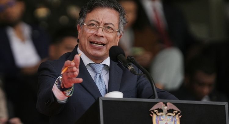 Petro anuncia la incautación de casi dos toneladas de cocaína en el Pacífico con "cero muertos"