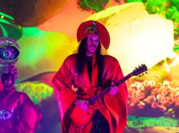 Música, botargas y peluches: así fue la segunda edición de Simifest 2025