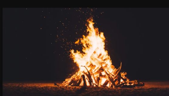 Humanos contralaron el fuego hace más de 400 mil años