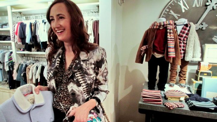 Sophie Kinsella, autora de “Loca por las compras”, murió a los 55 años por esta enfermedad