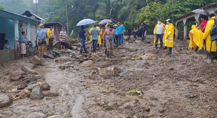Lluvias por frente frío 19 dejan al menos 385 viviendas afectadas en el norte de Chiapas