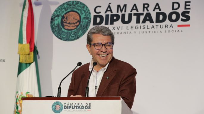 Monreal presume publicación en el DOF de la reforma que regula suscripciones digitales