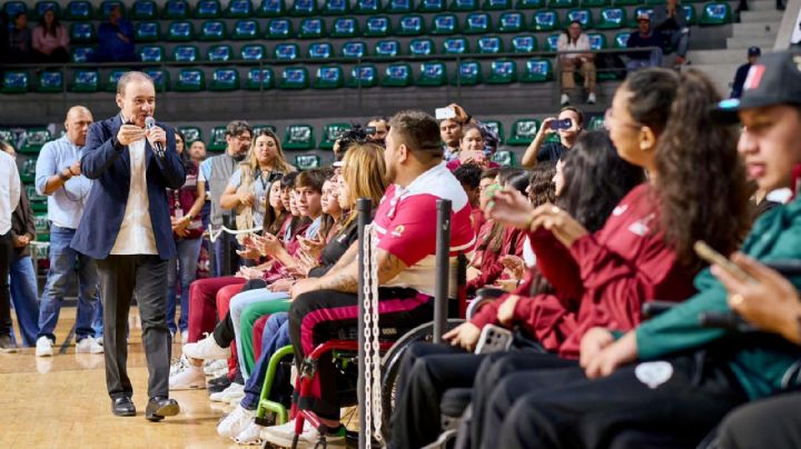 Alfonso Durazo reconoce y fortalece a atletas sonorenses con 540 becas