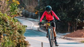 Un accidente extinguió el sueño de la ciclista Jade Romero