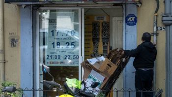 Peso se fortalece tras datos negativos de empleo en Estados Unidos