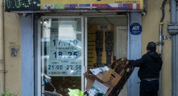 Debilidad laboral en los Estados Unidos beneficia al peso