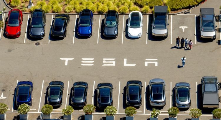 California amenaza a Tesla con suspender su licencia de ventas por 30 días por dichos engañosos