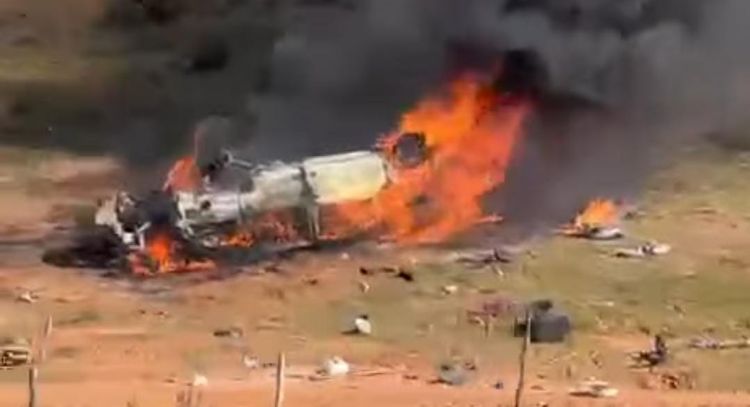 Atacan vehículo y encuentran dos cuerpos en delegación de Ensenada