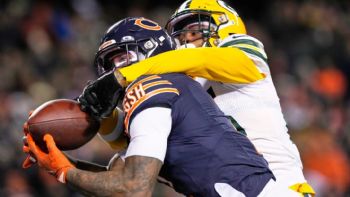 Los Bears remontan y anotan en tiempo extra para vencer 22-16 a los Packers (Video)