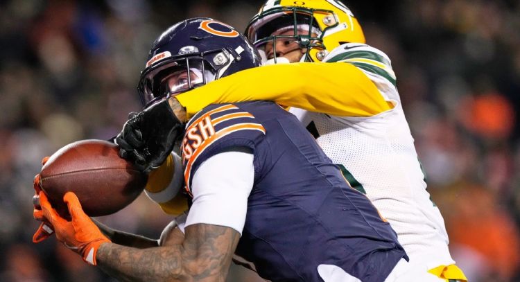 Los Bears remontan y anotan en tiempo extra para vencer 22-16 a los Packers (Video)