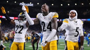 Los Steelers empujan a los Lions al borde de la eliminación tras ganarles 29-24