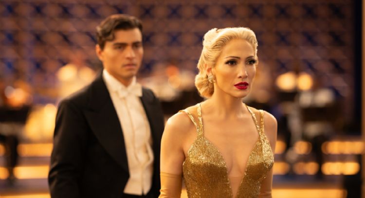 “El beso de la mujer araña”, con Jennifer Lopez y Diego Luna, llega al cine mexicano el 8 de enero