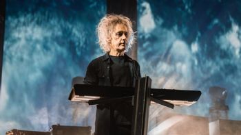 The Cure está de luto: murió el guitarrista y tecladista Perry Bamonte