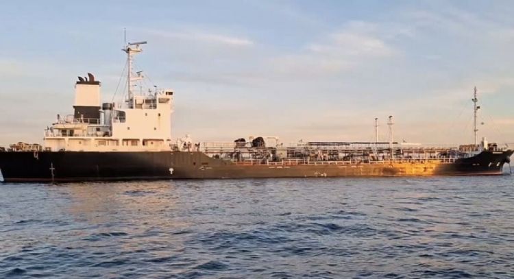 Irán incauta un buque petrolero en el estrecho de Ormuz