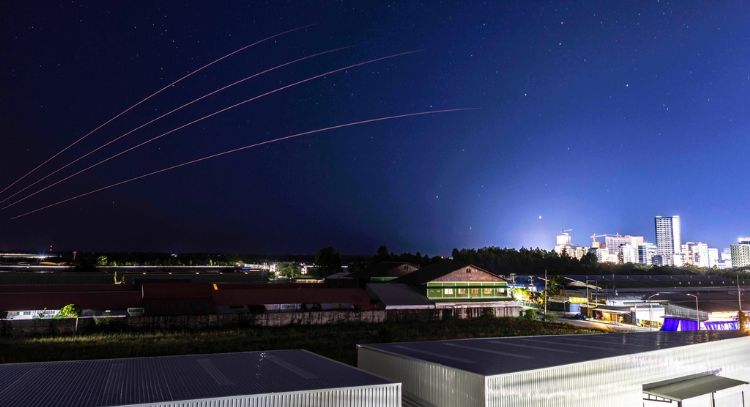 Tailandia bombardea una aldea en Camboya mientras ambos países negocian fin de enfrentamientos