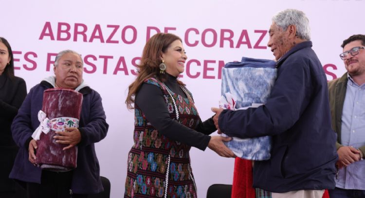 Brugada anuncia construcción de Utopía en el Deportivo Carmen Serdán