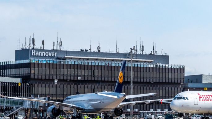 Drones paralizan temporalmente el tráfico aéreo en la ciudad alemana de Hannover