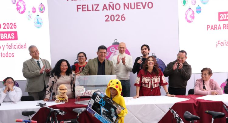 Comienzan cierres en Paseo de la Reforma por montaje de escenario musical para festejos de Año Nuevo