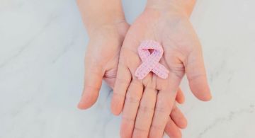 Cirujano oncológico y CDC advierten: el hábito nocturno que debilita tu sistema inmune