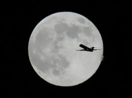 La primera lluvia de meteoros y Superluna del año coincidirán en enero