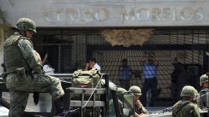 Detienen a adulta mayor en penal de Atlacholoaya por presunto intento de ingresar celulares