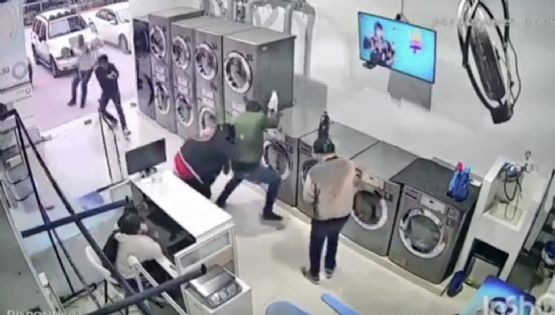Captan en video el ataque directo en la lavandería de Plaza Arkana en Cuautitlán Izcalli