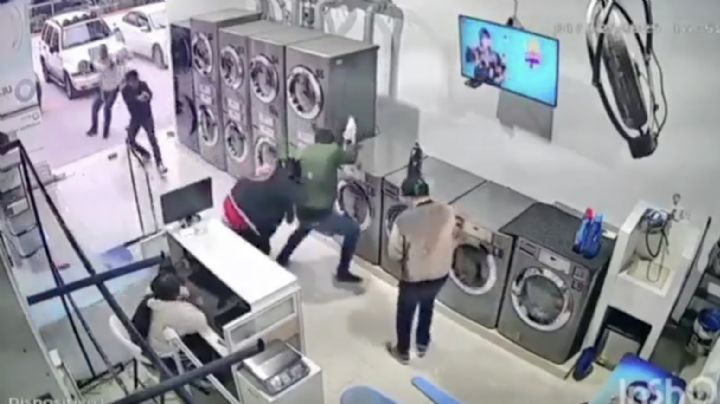 Captan en video el ataque directo en la lavandería de Plaza Arkana en Cuautitlán Izcalli
