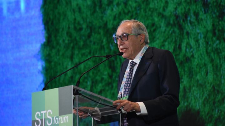 México trabaja en iniciativas que impulsan la transformación de la salud pública: Kershenobich