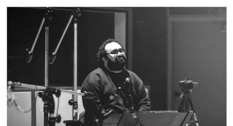 Lanza Javier Paniagua “Tres valses”, y con ello el inicio de un proyecto artístico