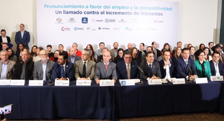 Empresarios de NL rechazan el aumento de impuesto propuesto por Samuel García