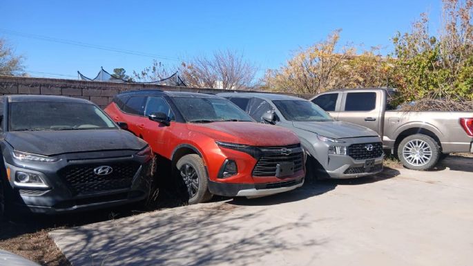 Decomisan 24 vehículos del narco en Sonora