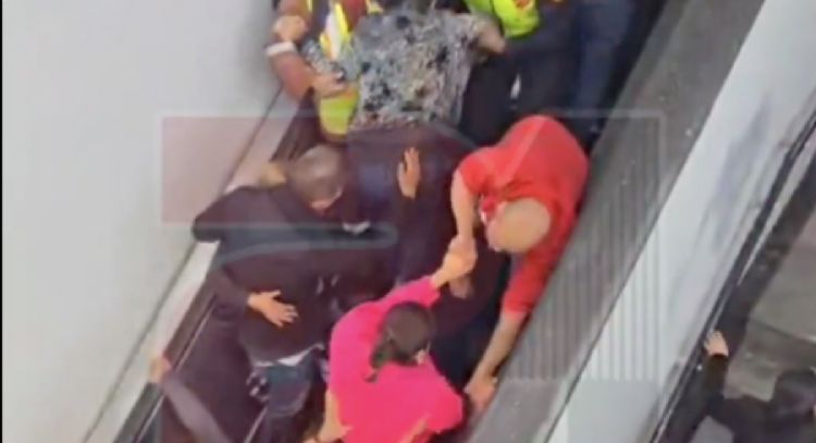 Caída masiva en las escaleras eléctricas de la estación Ciudad Deportiva del Metro; hay 12 heridos