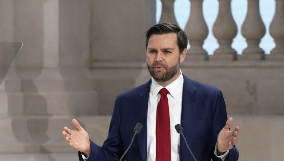 JD Vance defiende como "legal" el operativo para capturar a Maduro