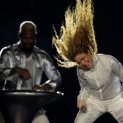 Febrero en música: The Cardigans, The Hives, EDC, Natalie Imbruglia, Kansas, Shakira…