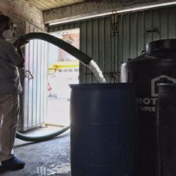 Morena va por penas de hasta ocho años de cárcel por “huachicoleo de agua” en la CDMX