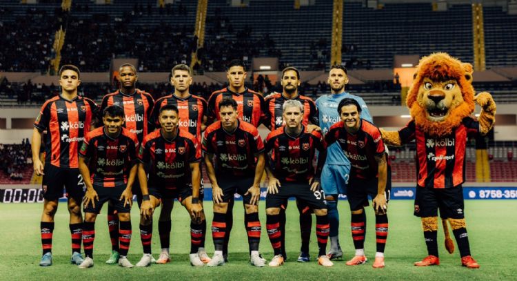 Alajuelense demanda ante TAS la exclusión del Pachuca o del León del Mundial de Clubes