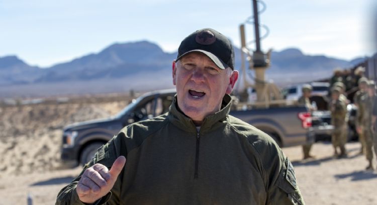 Tom Homan, el “Zar de la frontera”, afirmó que eliminará a los cárteles de la faz de la Tierra