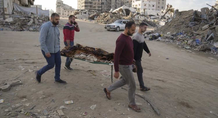 Israel mata a unos 140 palestinos en un día; suman 53 mil 500 los muertos desde octubre de 2023