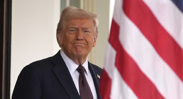 Trump descarta que EU abandone T-MEC, pero acota que en 2026 se ajustará o se terminará