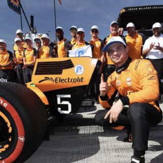 Pato O’Ward consigue la Pole Position en la IndyCar en Thermal (Video)