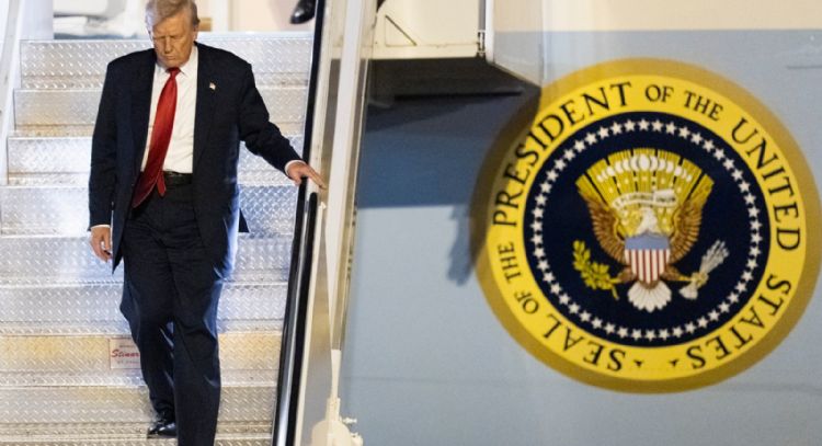 Trump sufre derrotas judiciales en sus políticas migratorias y electorales