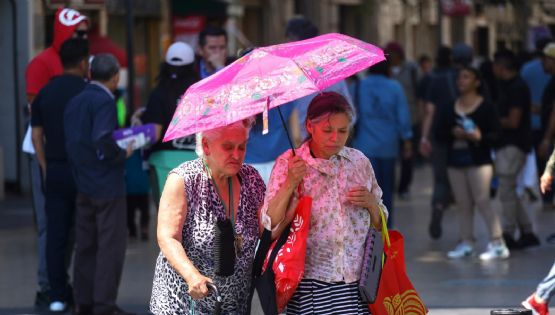 El calor en pacientes con problemas cardiovasculares aumenta riesgo de hipotensión y arritmias: experta