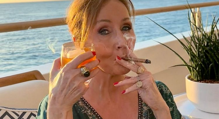J.K. Rowling celebra ley anti-trans: “Me encanta cuando un plan sale bien”