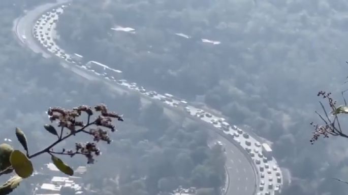 Así se ve la autopista México-Cuernavaca por vacaciones de Semana Santa (Video)